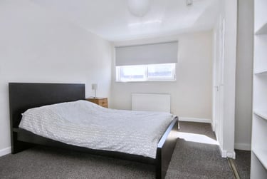 1 bed flat, Addison Road, TFF, North Hill, Plymouth, PL48LL - Image 3
